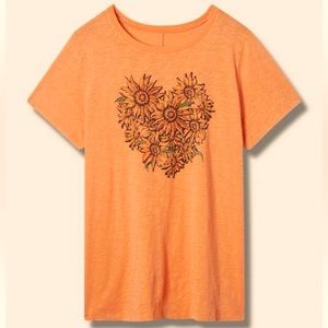Torrid Orange Sunflower T-Shirt. New without tags. Size 2 (18/20)